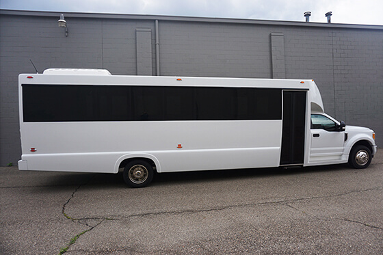 34-passenger party bus Toledo